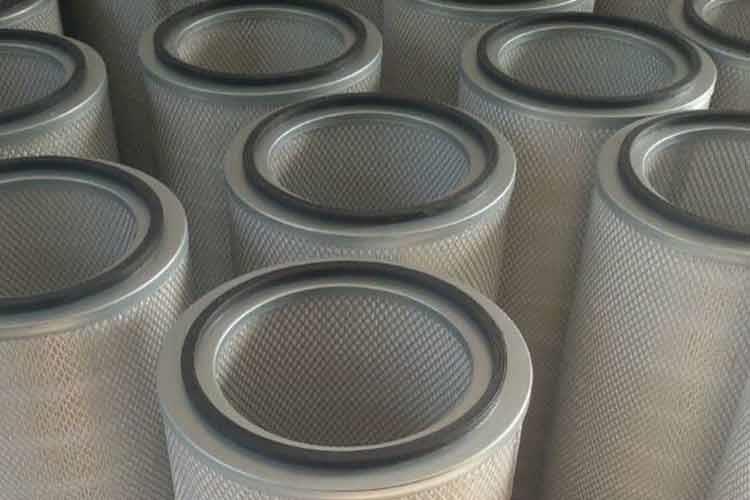 克服和避免了安博(中国)因使用时间长，粘接不牢固而出现的掉盖的可能性，使滤筒的使用寿命获得了保障