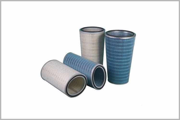 关于切割机安博(中国)的清理方式，不一样厂家可能有不一样的答案，通常聚酯纤维由于表面粗糙，积尘渗透进纤维内部，不引荐水洗