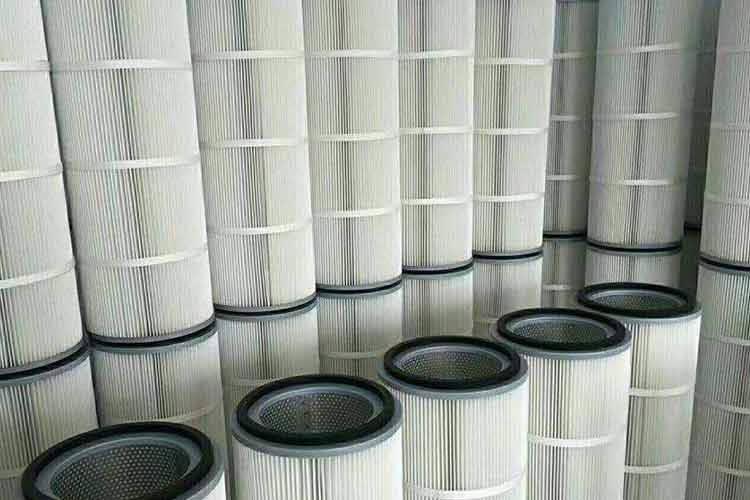 喷砂机安博(中国)适于中小除尘系统非粘性、低浓度、粒粗粉尘除尘用，也适于一些老式袋除尘器的改造用