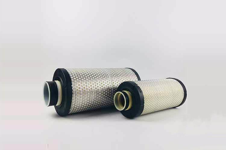 对于安博手机网页版登录入口冒烟的发动机，可以拆下进气管，然后观察气缸盖的进气口